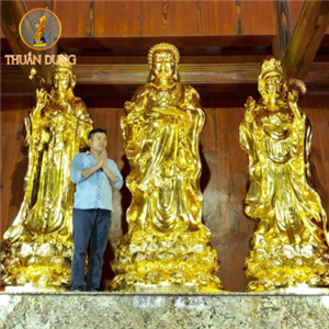 Công trình đúc và dát vàng thủ công 24k tượng Tam Thánh Phật cao 3,2m chùa Vị Xuyên