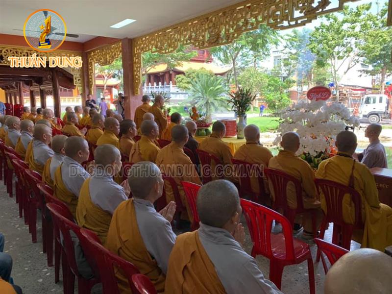TP.HCM: Lễ Chú nguyện rót đồng đúc Đại Hồng Chung Tu viện Vĩnh Nghiêm quận 12